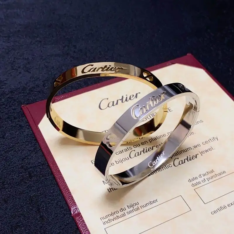 Cartier bracelet 01lyx51 (7)